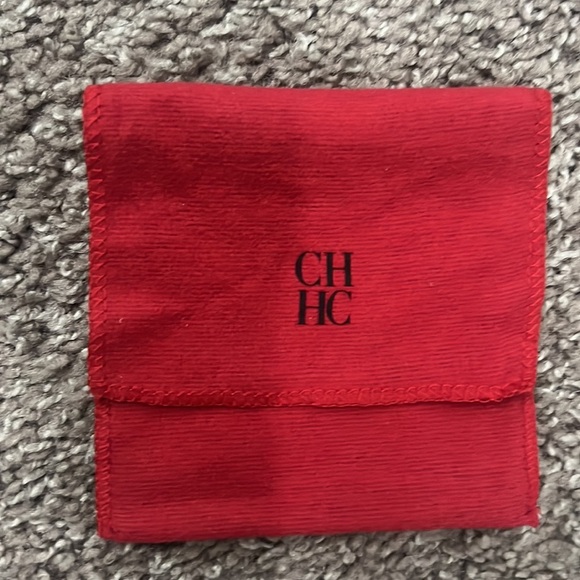 Carolina Herrera Cardholder in Black - Picture 5 of 5